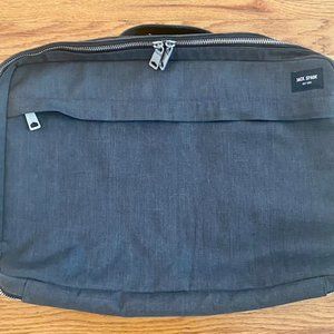 Jack Spade: Tech / Laptop / Messenger Bag (Near Perfect Condition!)